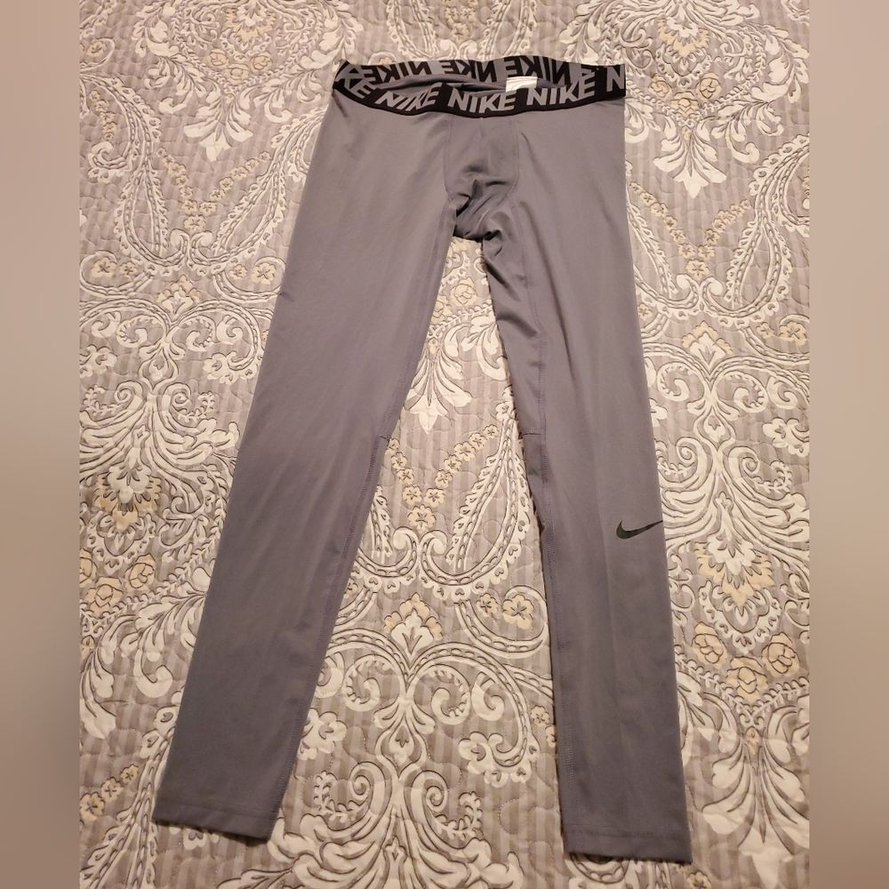 Nike Dri-FIT Compression Leggings **NWT**